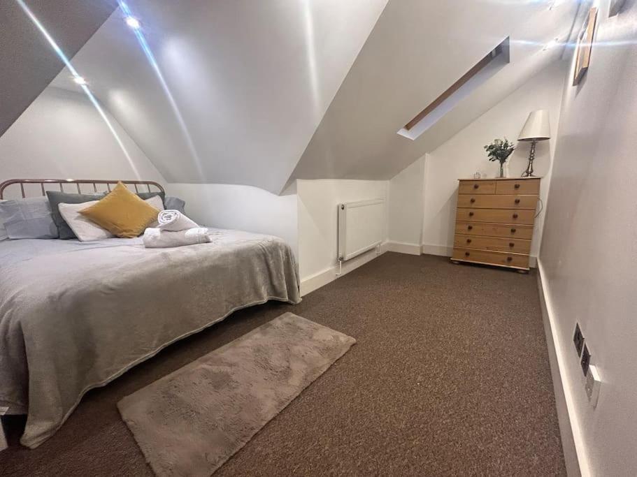 Peaceful 2-Bedroom Haven Peterborough Zewnętrze zdjęcie